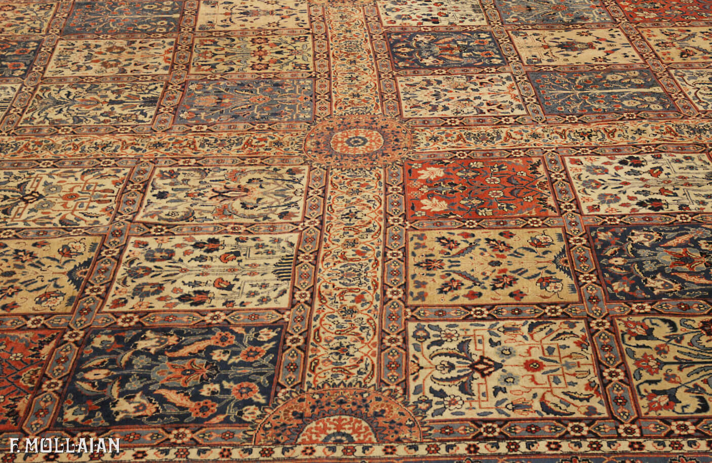 Tapis Persan Antique Tabriz n°:65842787